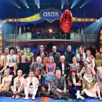 Ensemble Von Cagliostro Im Zirkus Roncalli Mit Bürgermeister Michael Ludwig